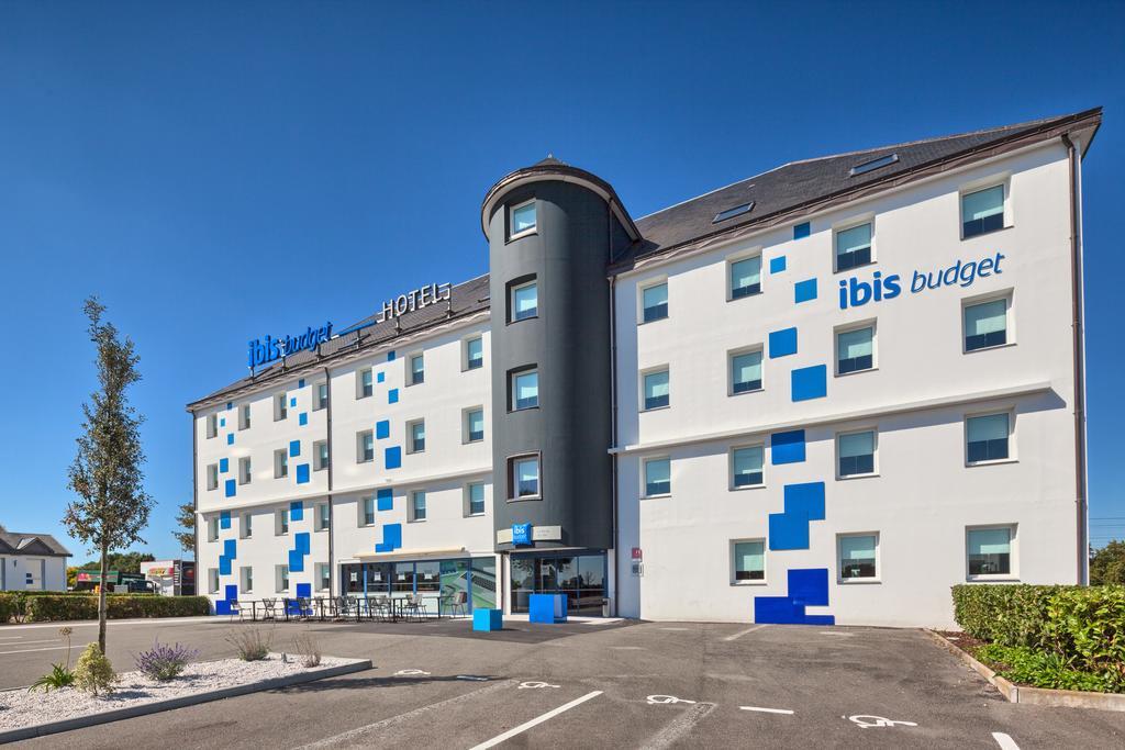 Ibis Budget La Roche Sur Yon Vendespace Mouilleron-le-Captif ภายนอก รูปภาพ