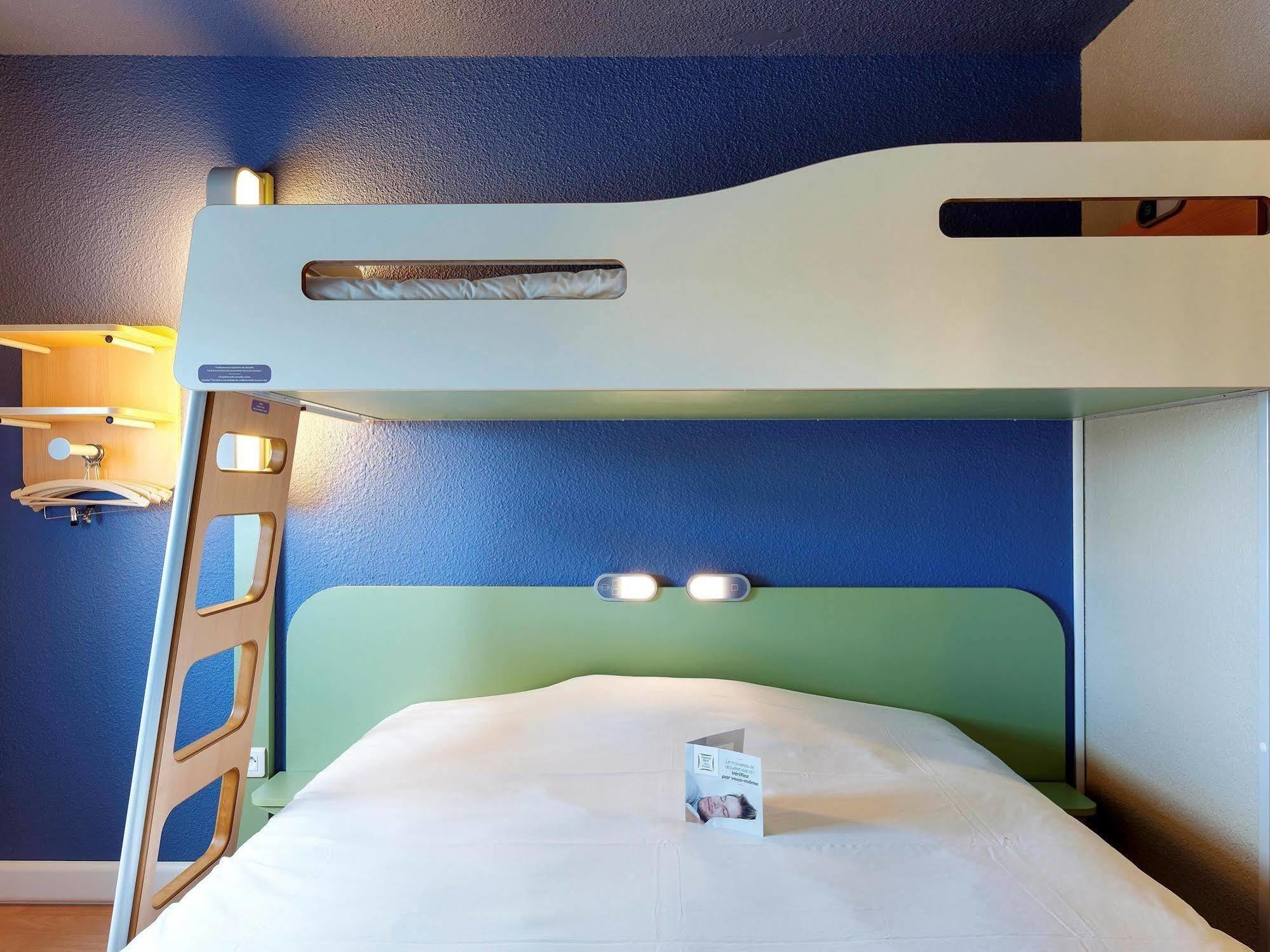 Ibis Budget La Roche Sur Yon Vendespace Mouilleron-le-Captif ภายนอก รูปภาพ